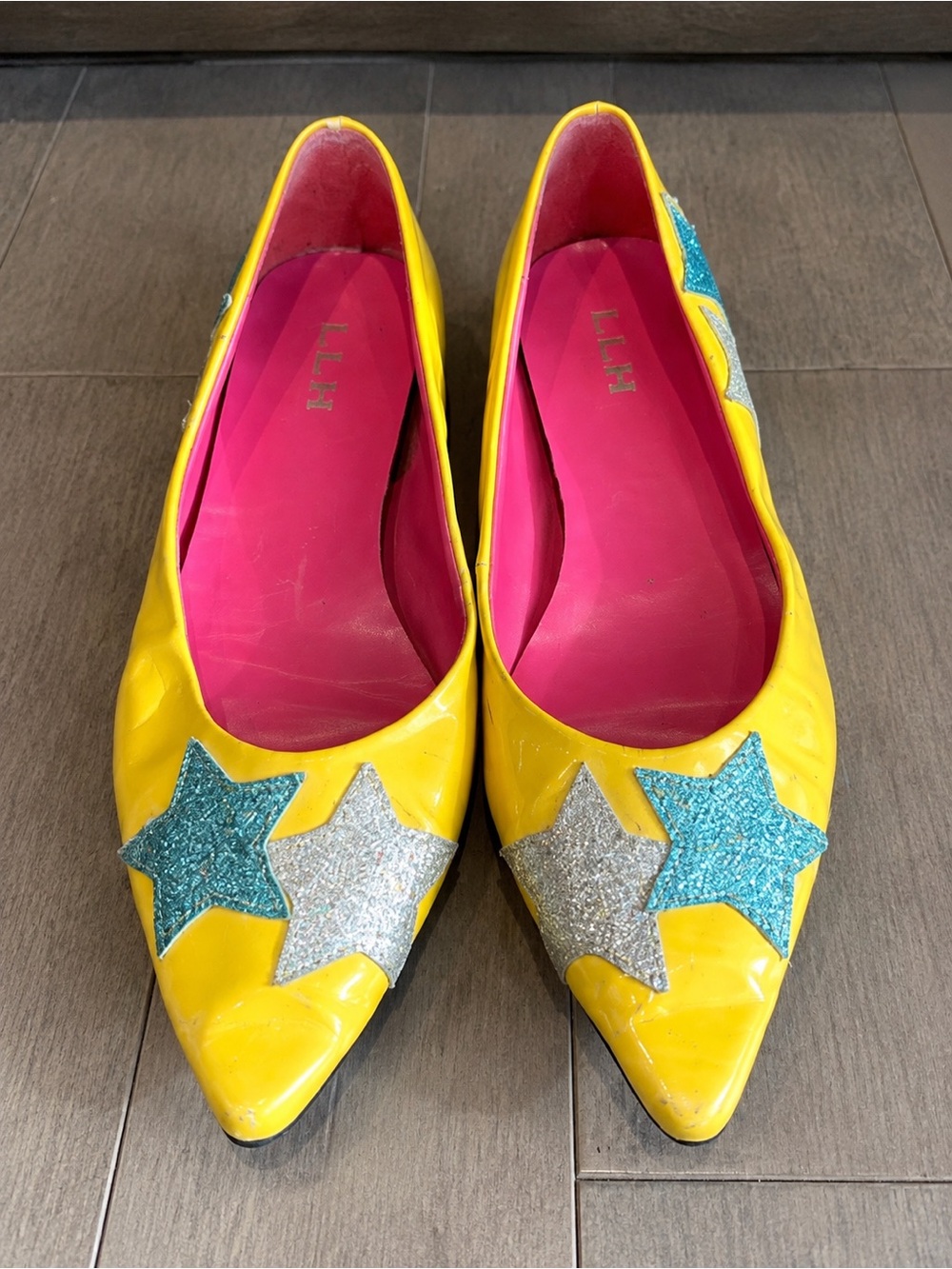 L.L.H Yellow Patent Kitten Heels Y2K Glitter Star Pumps EU 39